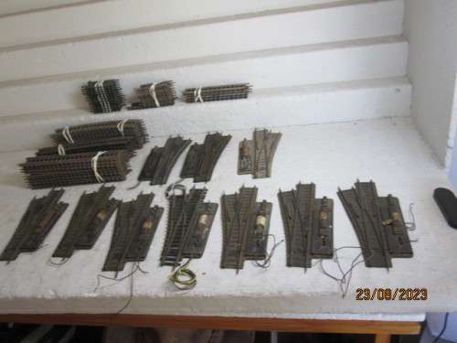 HO / OO SCALE : FLEISCHMANN OLD TRACK - X60 PIECES