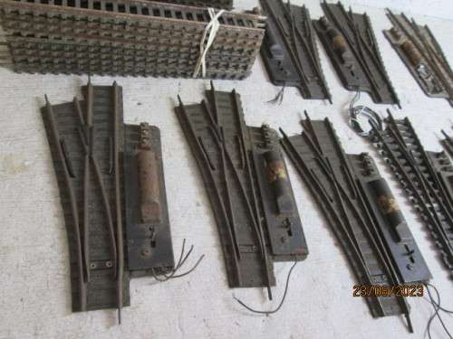 HO / OO SCALE : FLEISCHMANN OLD TRACK - X60 PIECES