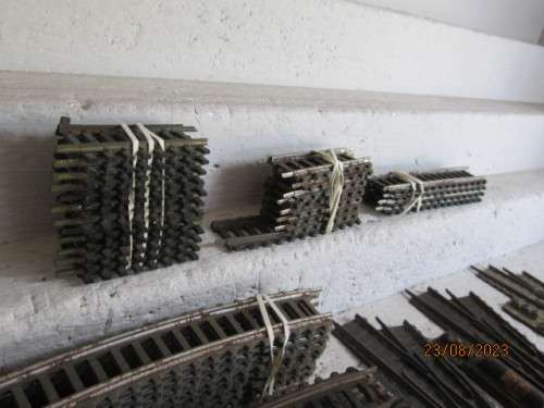 HO / OO SCALE : FLEISCHMANN OLD TRACK - X60 PIECES