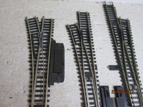 HO / OO SCALE : VARIOUS POINTS - X3