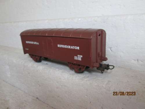 HO SCALE : LIMA - SAR - REFRIDGERATION TRUCK