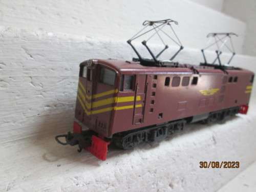 HO SCALE : LIMA - SAR - BROWN 5E ELECTRIC LOCOMOTIVE