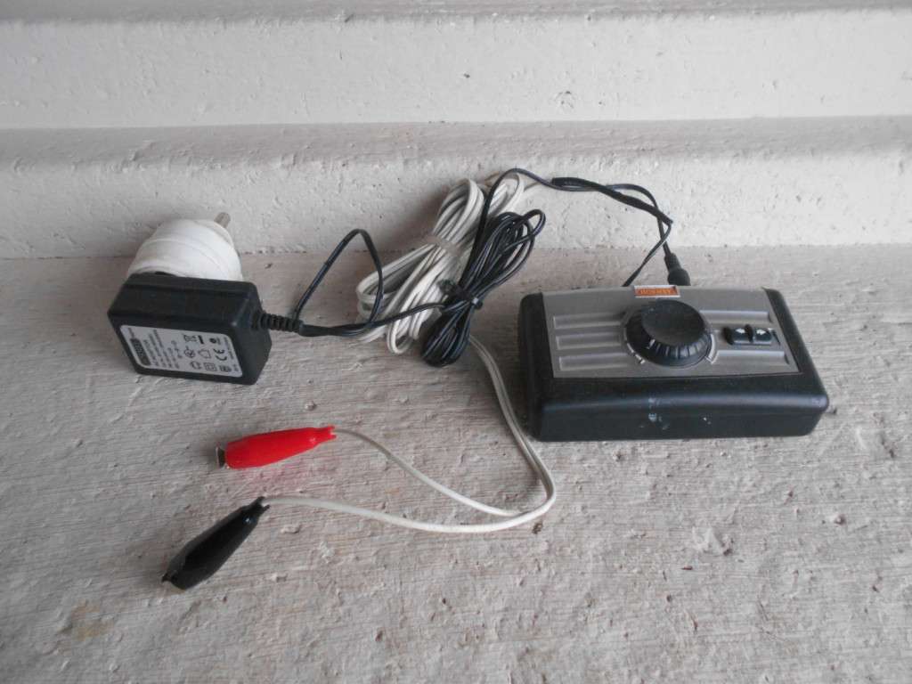 HO SCALE - HORNBY - CONTROLLER