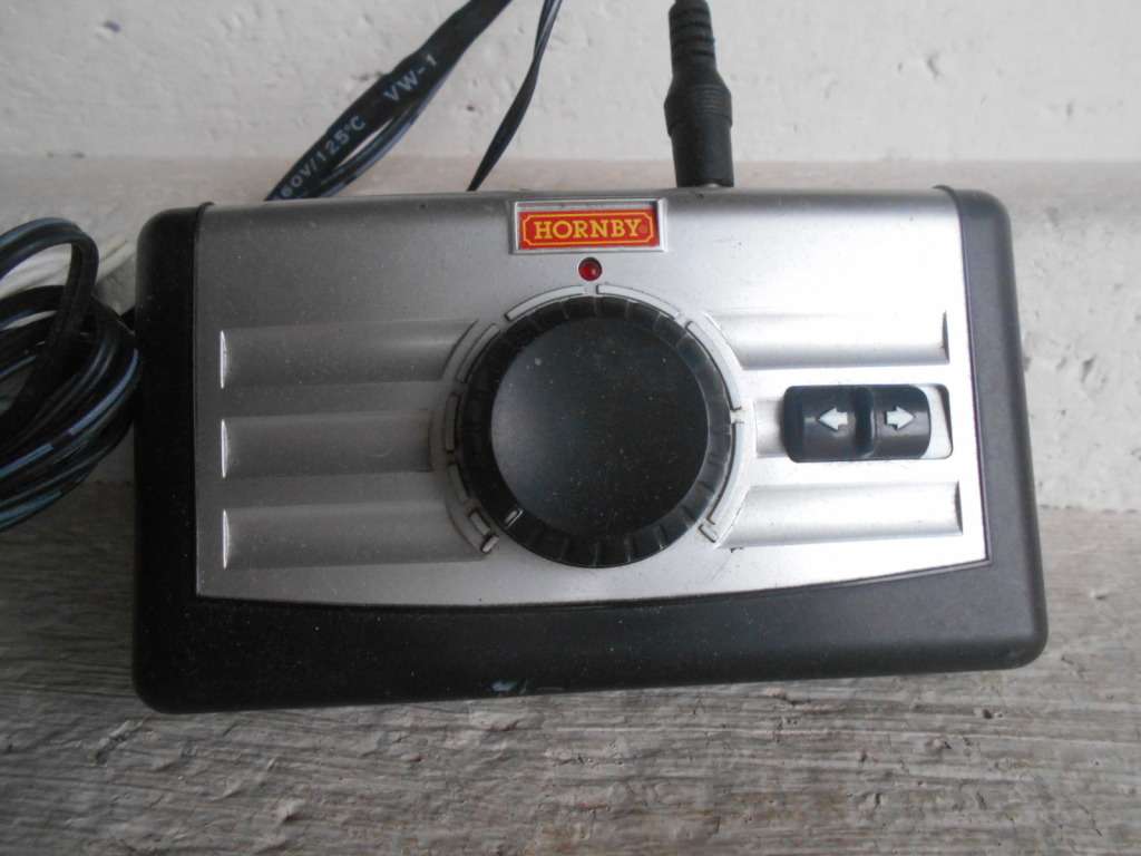HO SCALE - HORNBY - CONTROLLER