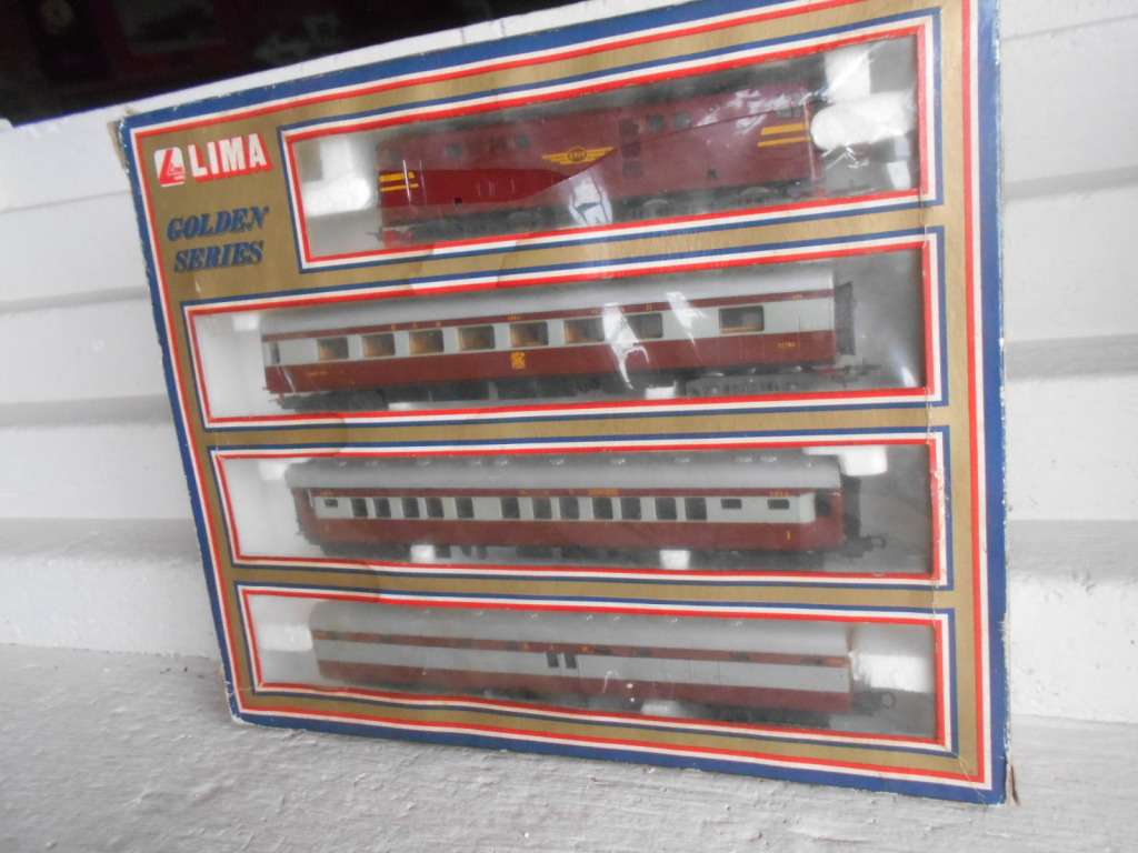 HO SCALE - LIMA - SAR - TRANSKAROO SET - BOXED