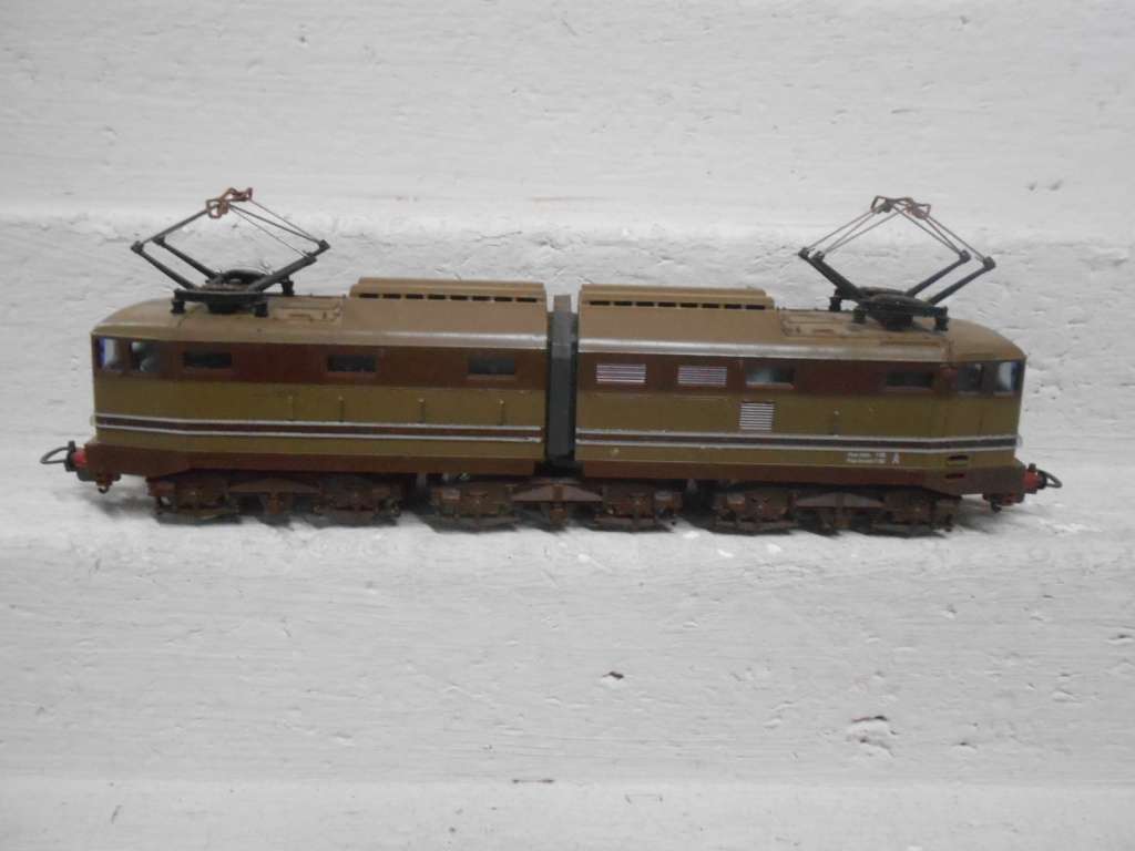 HO SCALE - LIMA - FS BROWN ARTICULATED ELECTRIC LOCOMOTIVE