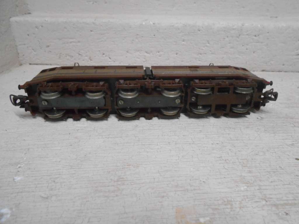 HO SCALE - LIMA - FS BROWN ARTICULATED ELECTRIC LOCOMOTIVE