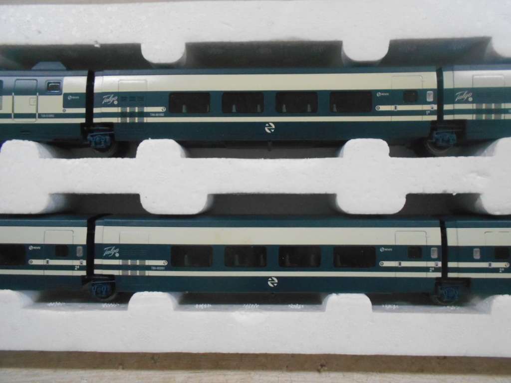 HO SCALE - ELECTROTREN - TALGO PASSENGER SET - BOXED