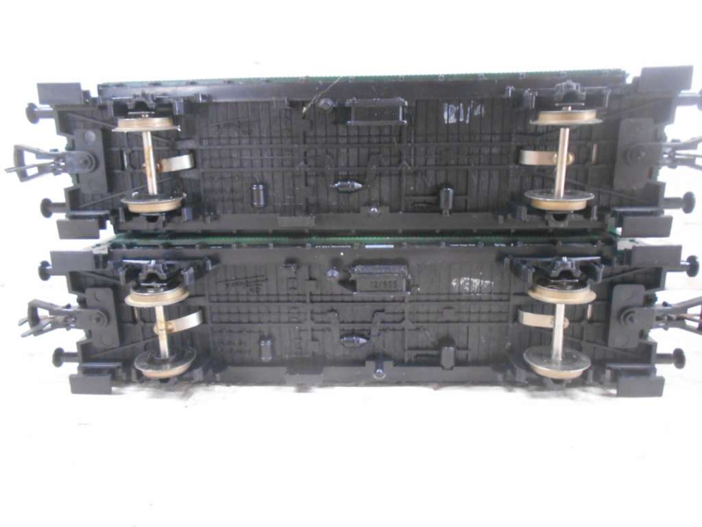 HO SCALE - FLEISCHMANN - DB 1ST CLASS COACHES - X2