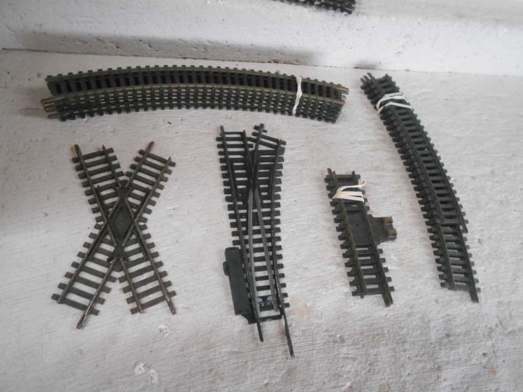 HO / OO SCALE - VARIOUS TRACK - X18 PIECES