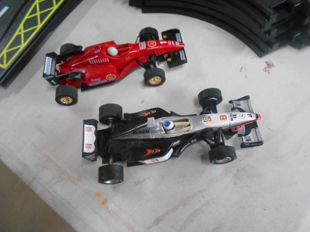 1:32 SCALE - ARTIN - FORMULA 1 - SET -