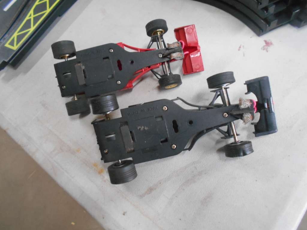 1:32 SCALE - ARTIN - FORMULA 1 - SET -