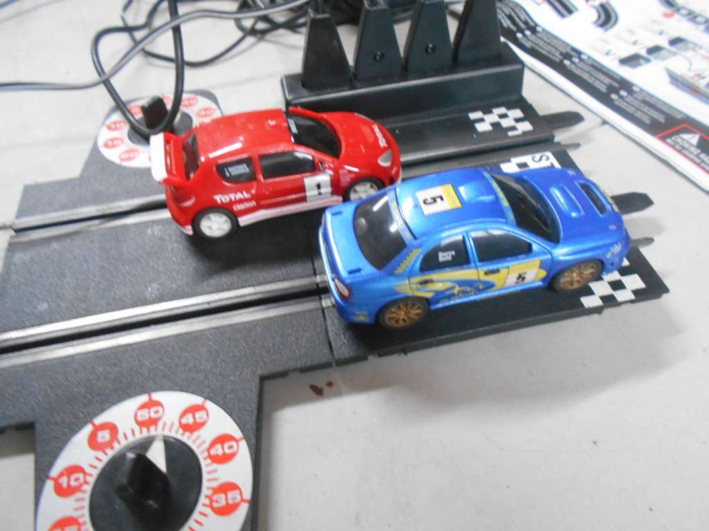 1:43 SCALE - CARRERA - RALLY SET - X2  CARS - BOXED