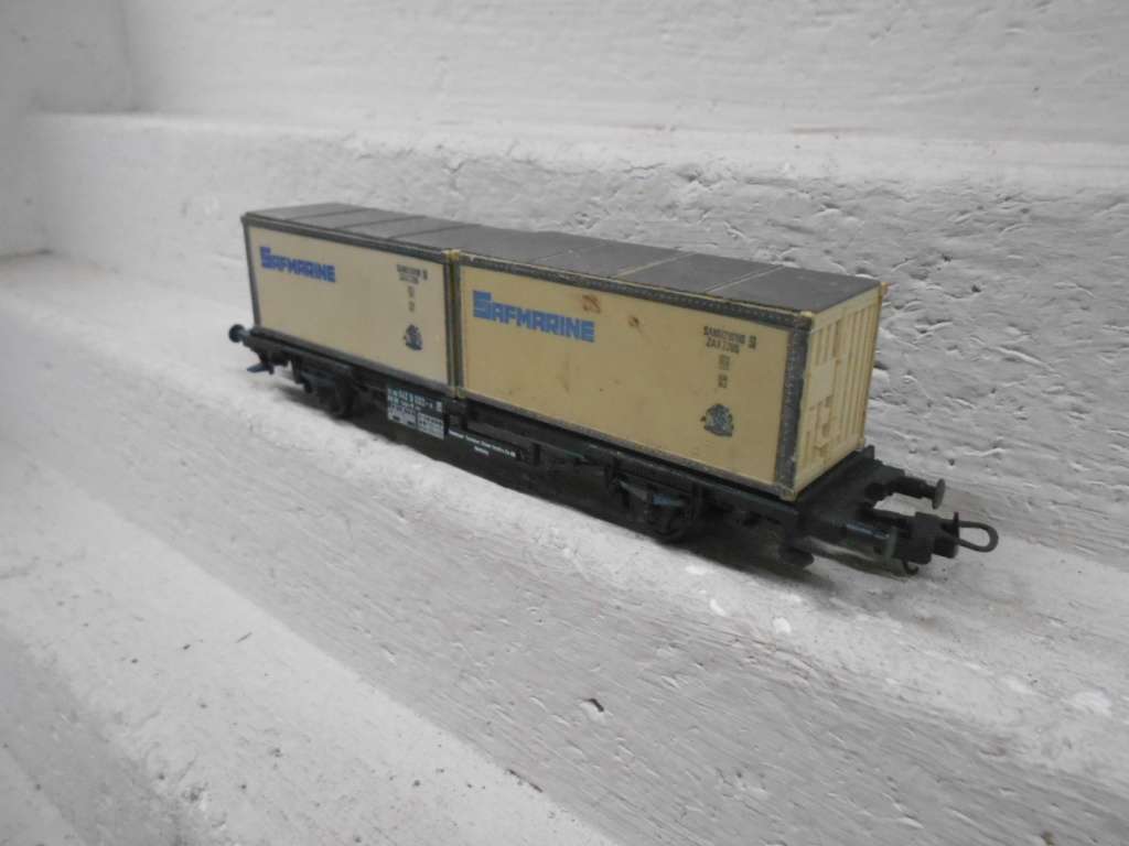 HO SCALE - LIMA - SAR - SAFMARINE CONTAINER TRUCK - BOXED