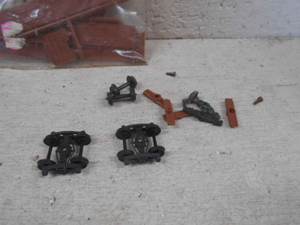 HO SCALE - SAR - B-WAGON -X3