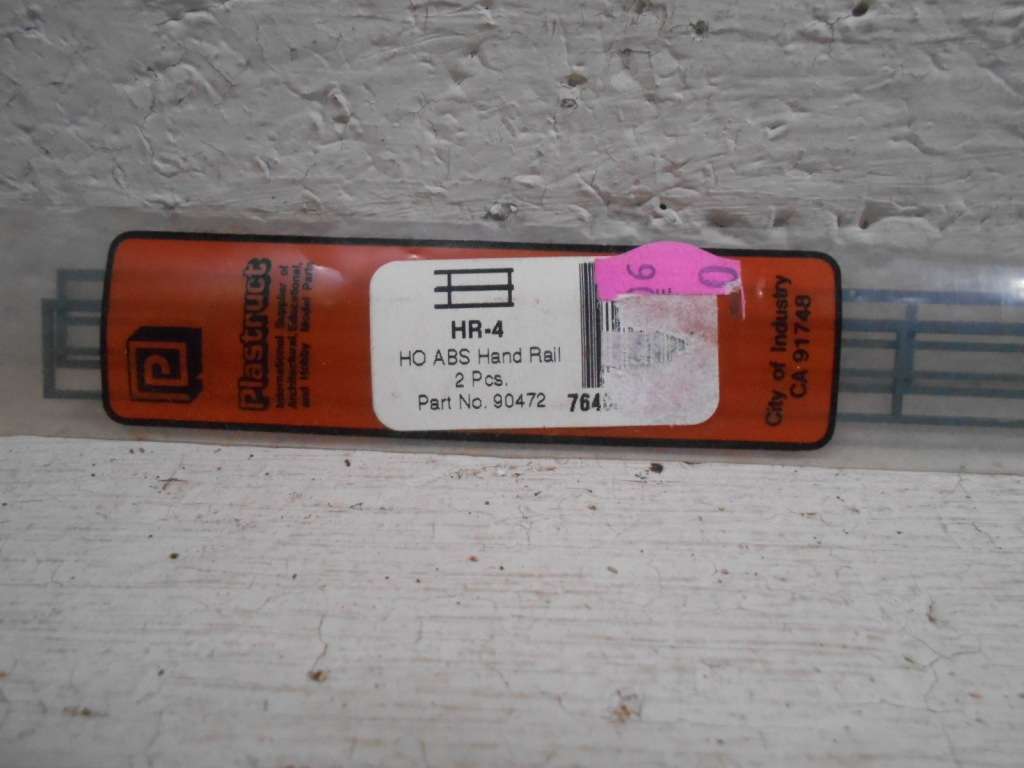 HO SCALE - ABS HAND RAILS - X2 PACKS - BOXED