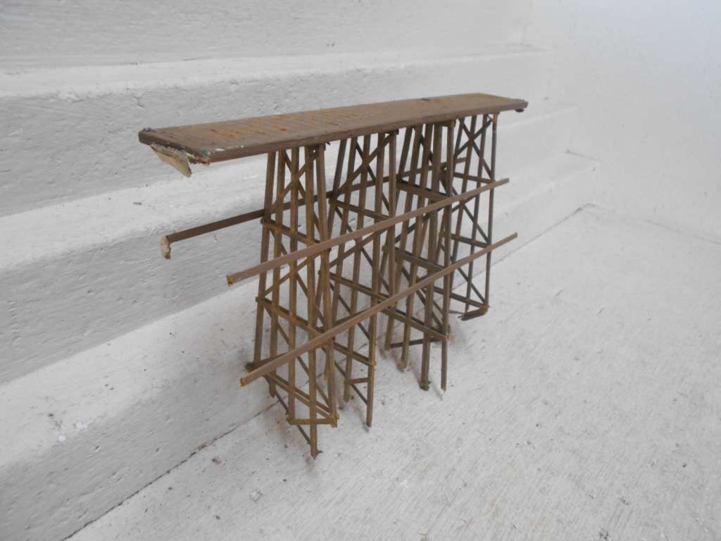 HO SCALE - SCRATCH BUILT - TRESSLE BRIDGE