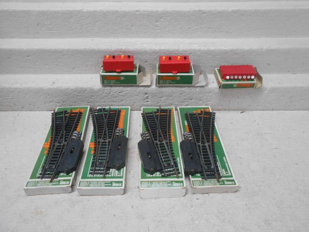HO / OO  SCALE - LIMA - x4 POINTS + POINT SWITCHES - BOXED