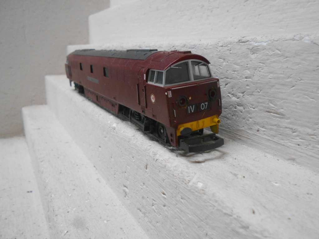 OO SCALE - LIMA - WESTERN PATH FINDER - DIESEL LOCOMOTIVE