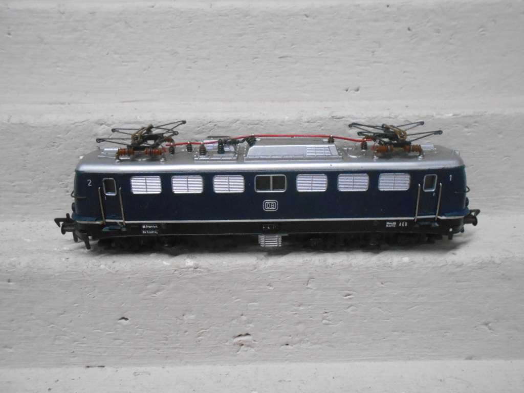 HO SCALE - FLEISCHMANN - BLUE DB ELECTRIC LOCOMOTIVE - BOXED