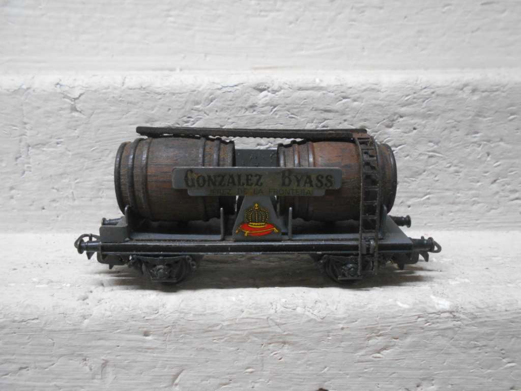 HO SCALE - ELECTROTREN - GONZALEZ BYASS - TWIN BARREL WAGON