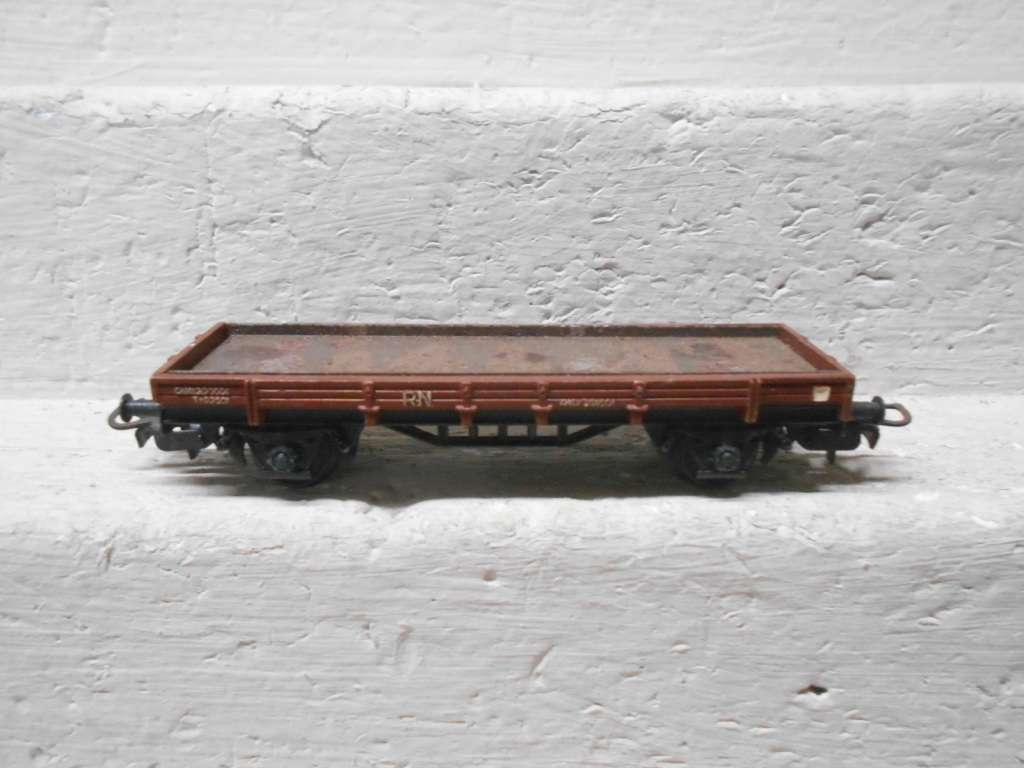 HO SCALE - ELECTROTREN - RN FLAT WAGON