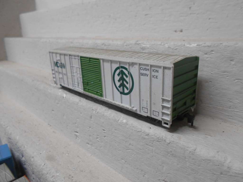 HO SCALE - 51 FT MD&W BOX CAR