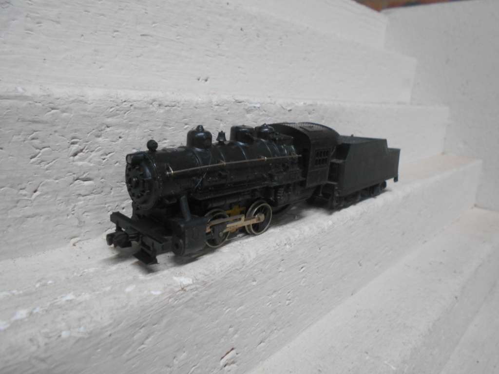HO SCALE - LIMA - 0-4-0 STEAM LOCOMOTIVE