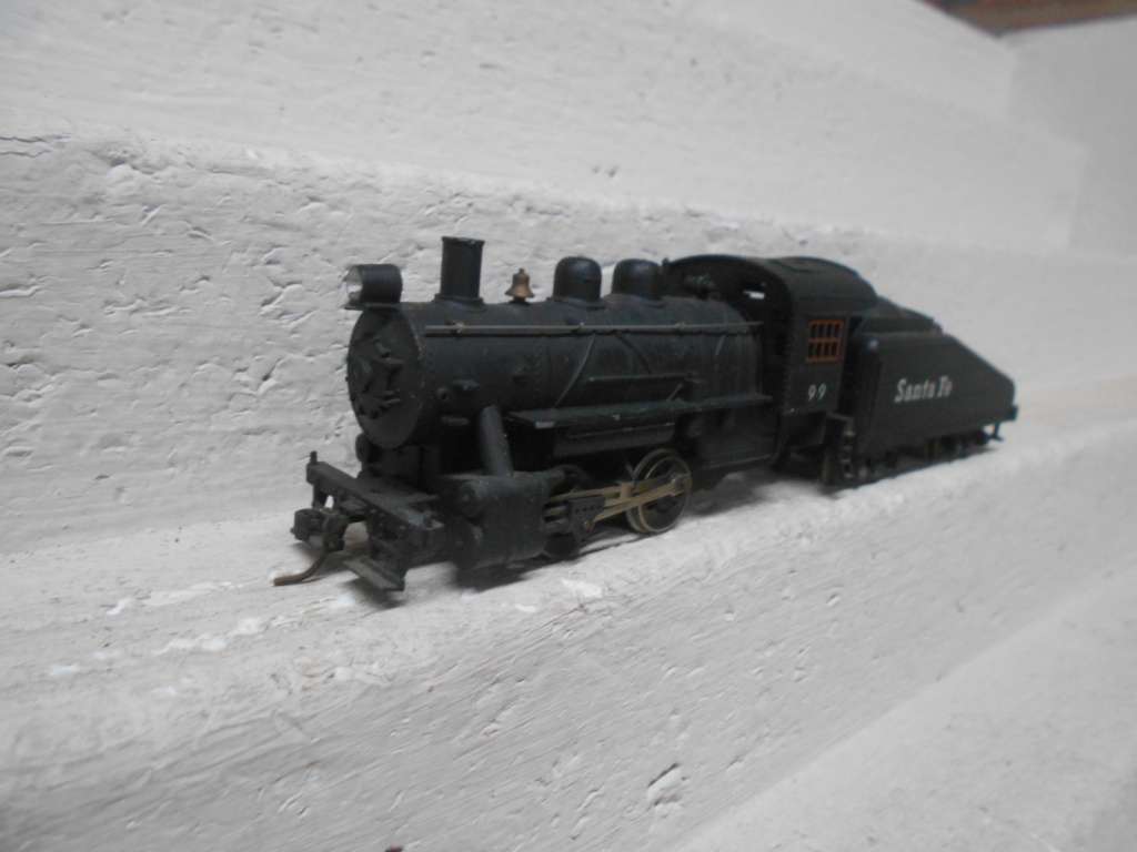 HO SCALE - MANTUA - SANTE FE - 0-4-0 STEAM LOCOTIVE