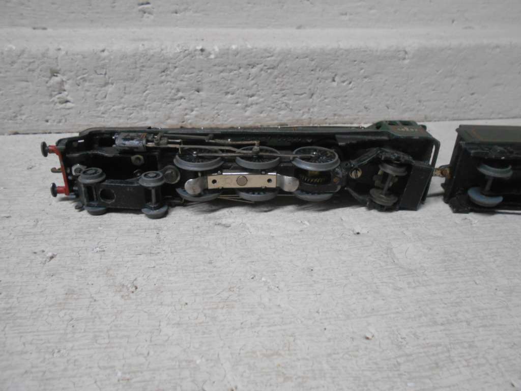 OO SCALE - HORNBY DUBLO - 4-6-2 STEAM LOCOMOTIVE - 3-RAIL