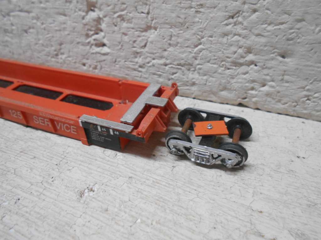 HO SCALE - SOUTHERN PACIFIC DOUBLE STACK CONTAINER TRAIN WAGON - SET OF 5