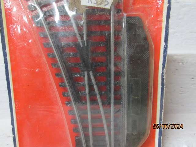 HO SCALE - LIMA - LEFT HAND POINT - BOXED