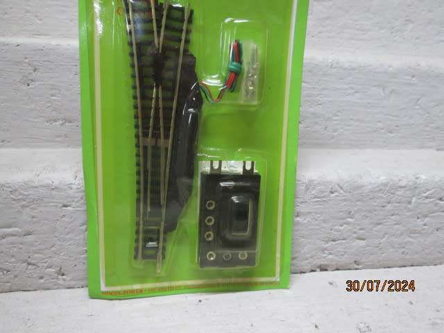 N SCALE - MODEL POWER - ELECTRIC LEFT HAND POINT - BOXED