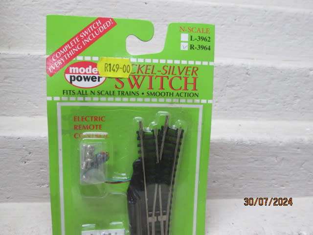 N SCALE - MODEL POWER - ELECTRIC RIGHT HAND POINT - BOXED