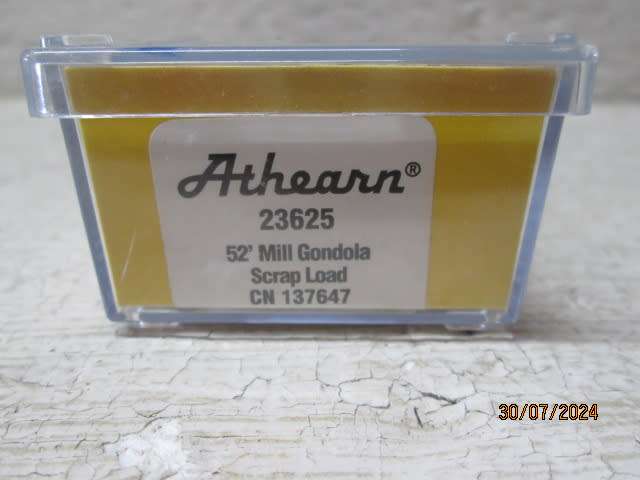 N SCALE - ATHEARN - CN GONDOLA WAGON WITH SCRAP LOAD - BOXED