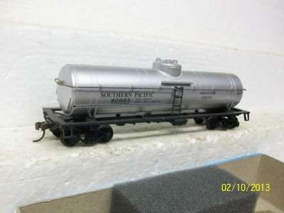 HO ATHEARN SP TANKER LOT 59
