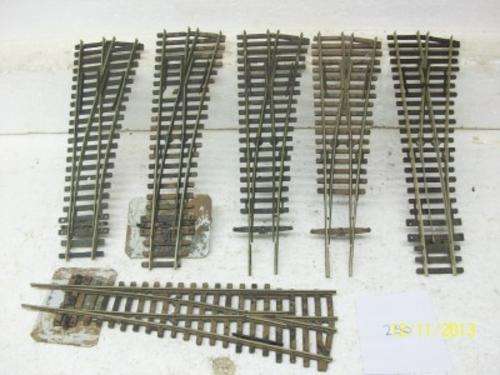 HO/OO PECO NIKKEL SILVER X5 SMALL RADIUS RIGHT HAND POINT LOT 250