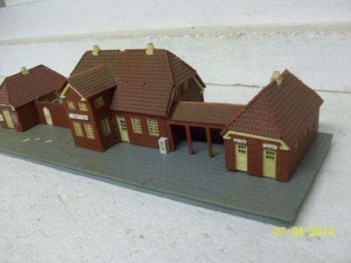 N SCALE STATION - LOT 361