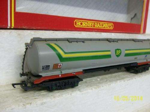 OO HORNBY BP 100TON TANKER LOT 808A