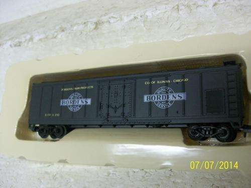 N SCALE  LIFE-LIKE x1 BOXCAR -  LOT 696 B