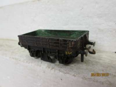 OO SCALE : WILLS WHITE METAL OPEN GOODS - LOT 889 D