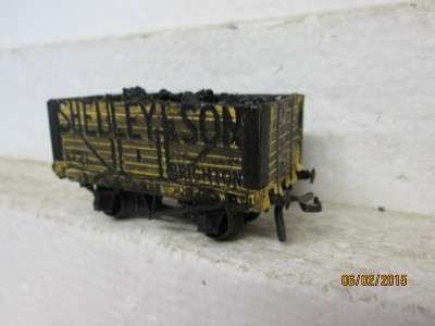 OO SCALE : PECO SHELLEY & SONS COAL TRUCK - LOT 929 D