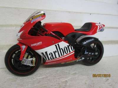 1:6 SCALE : DIE CAST NEWRAY BUGATTI RACING MOTORBIKE -  LOT 542E