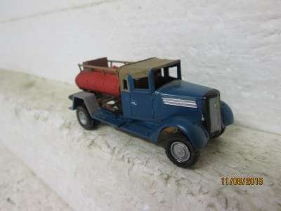 HO/OO SCALE : OLD TIMER WATER ROAD TRUCK - LOT 129F
