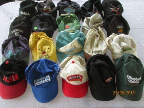 x20 VARIOUS ASSORTED ALCOHOL LOGO CAPS - LOT 404F