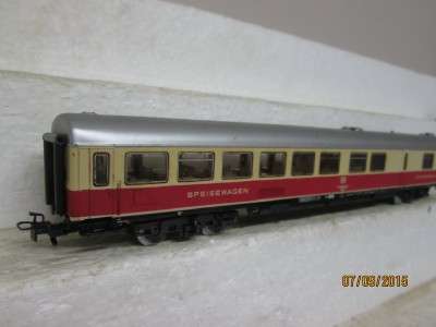 HO SCALE : MARKLIN DB COACH - LOT 637F