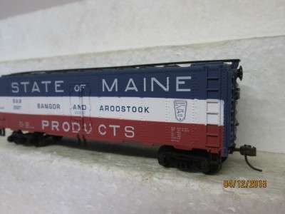 HO SCALE : MANTUA STATE OF MAINE BOXCAR - LOT 598G