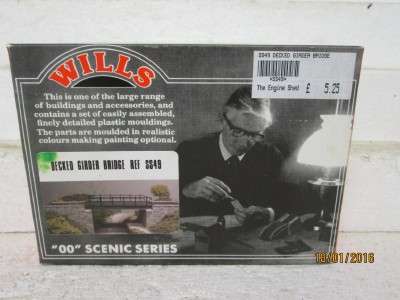 OO SCALE: WILLS DECKED GIRDER BRIDGE -  LOT 950G