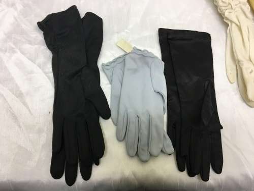 Vintage Gloves x 6