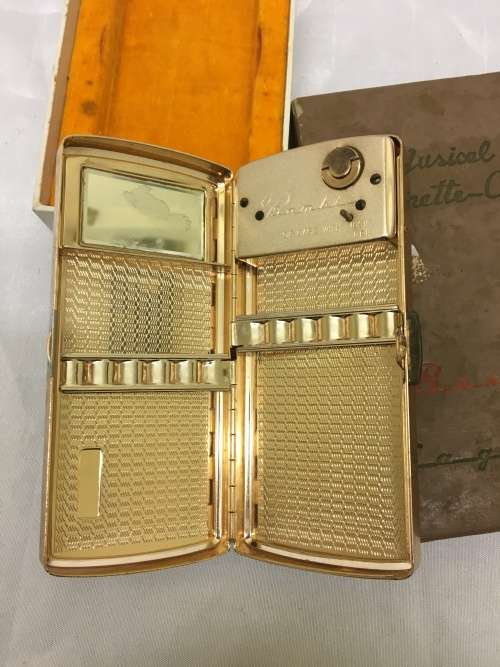 Lovely Old Musical Cigarette Case in original box